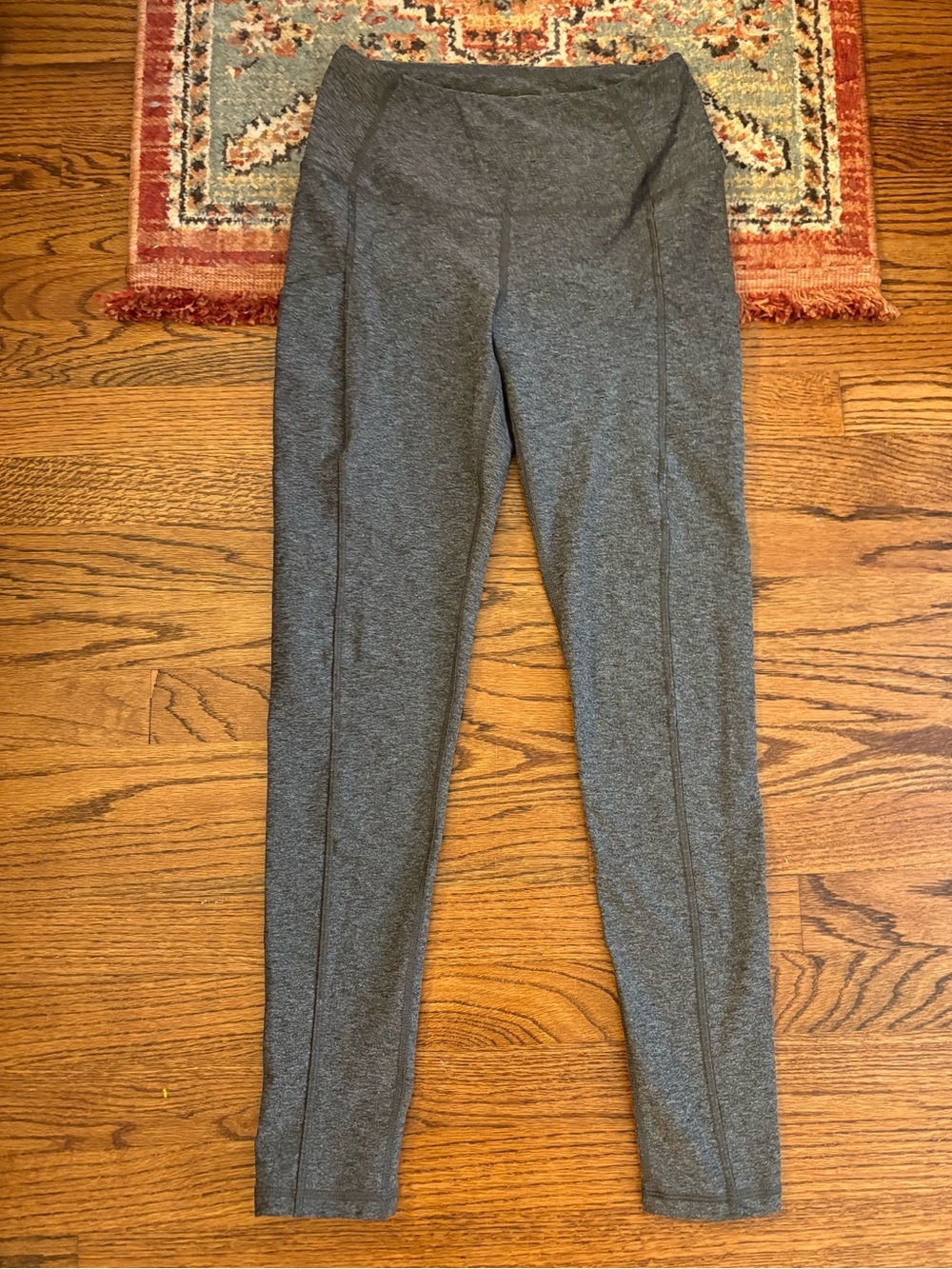 North Face Grey Athletic Leggings with pockets full length size medium